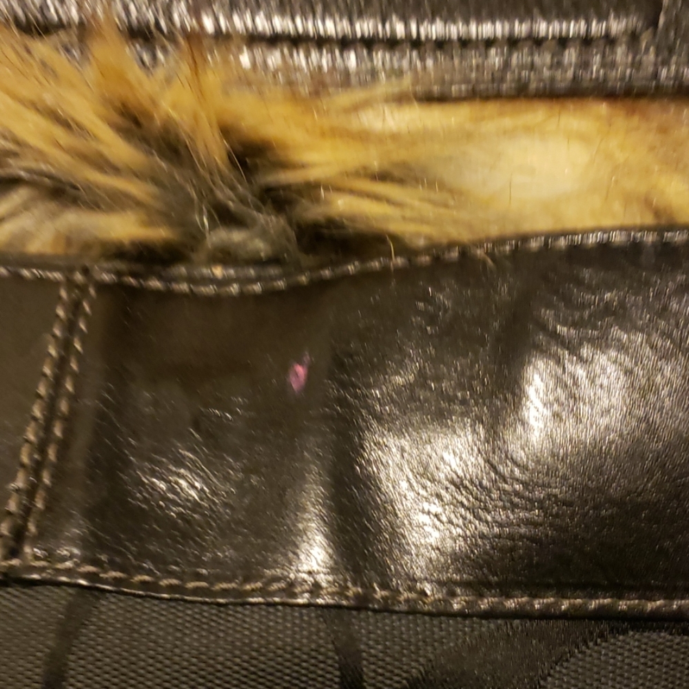 Coach Bag - Picture 6 of 8